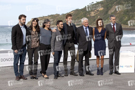 Juan Antonio Bayona, Ewan McGregor mit Filmcrew