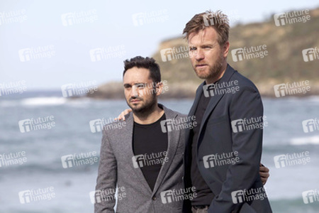 Juan Antonio Bayona, Ewan McGregor