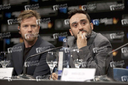 Ewan McGregor, Juan Antonio Bayona