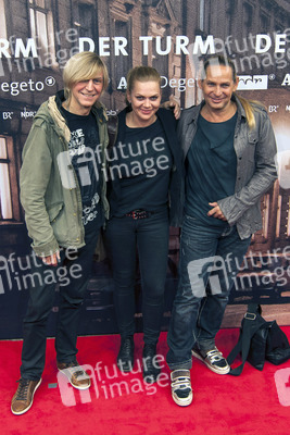 Ritchie Barton, Anna Loos, Uwe Hassbecker (Silly)