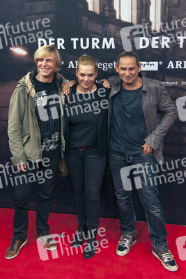 Ritchie Barton, Anna Loos, Uwe Hassbecker (Silly)