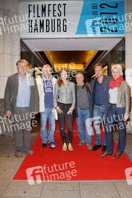 Veit Stübner, Michael Eckelt, Jeanette Hain, Axel Prahl, Patrick Ryborn, Eva Hubert