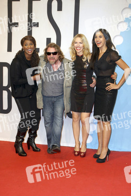 Liz Baffoe, Armin Rohde, Julia Dietze, Narges Rashidi