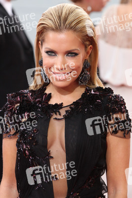 Sylvie van der Vaart