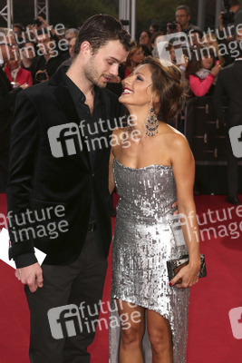 Julian Khol, Nazan Eckes