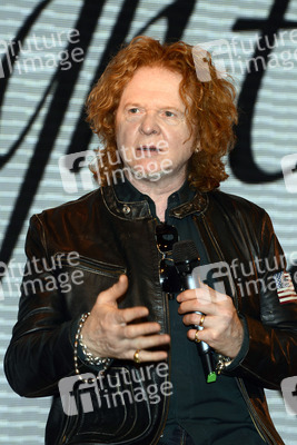 Mick Hucknall (Simply Red)