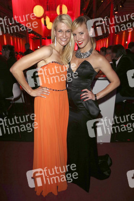 Natascha Grün, Isabel Edvardsson