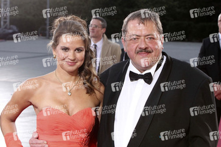 Julia Bless, Joseph Hannesschläger