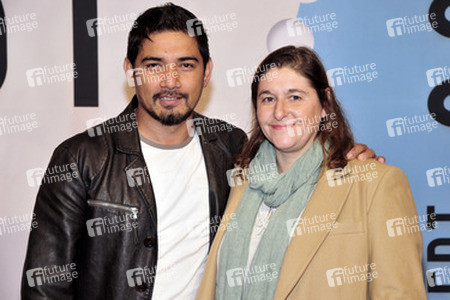 Subarna Thapa, Virginie Lacombe