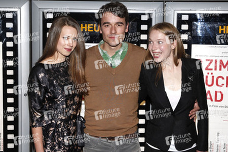 Alice Dwyer, Alexander Khuon, Anna Brüggemann