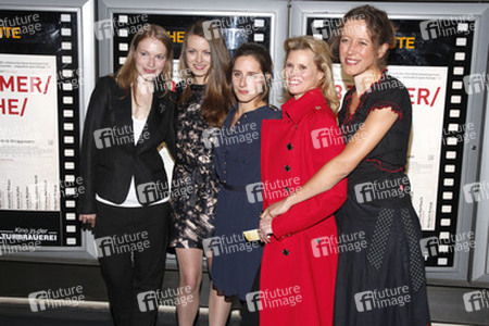 Anna Brüggemann, Alice Dwyer, Amelie Kiefer, Leslie Malton, Katharina Spiering