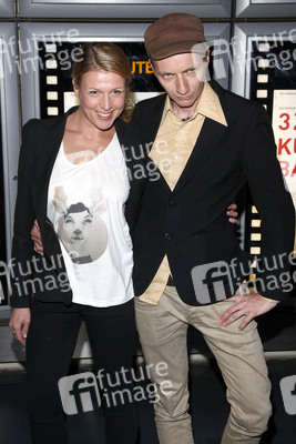 Franziska Weisz, Dietrich Brüggemann