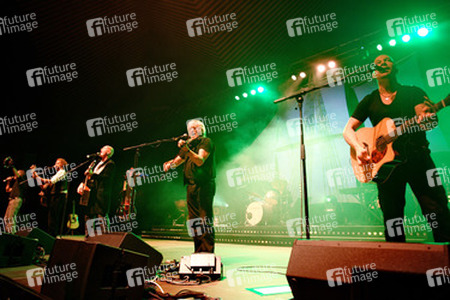 Peter David Sage, Andreas Fahnert, Björn Both, Axel Stosberg, Hans-Timm Hinrichsen (Santiano)