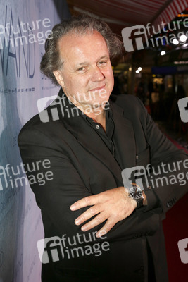 Julian Roman Pölsler