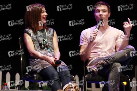 Natalia Tena, Joe Dempsie