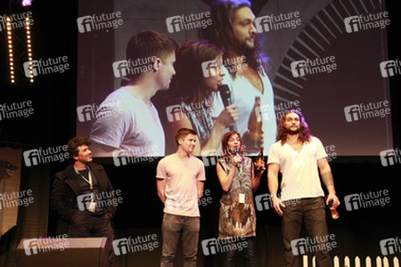 Miltos Yerolemou, Joe Dempsie, Natalia Tena, Jason Mamoa