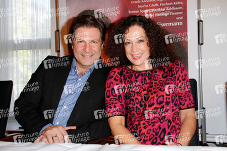 Francis Fulton-Smith, Barbara Wussow