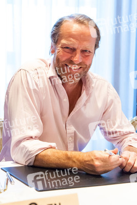 Iain Glen