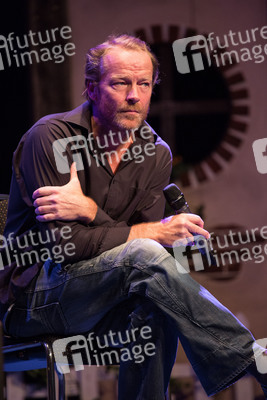 Iain Glen