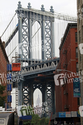 Manhattan Bridge