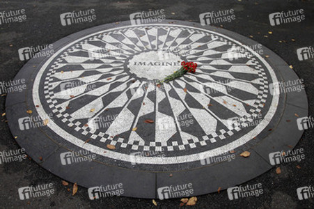 Imagine Mosaik im Strawberry Field