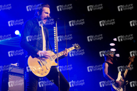 Adam Grahn, Jonas Almen (Royal Republic)