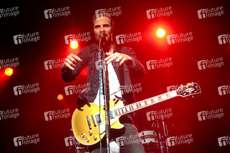 Adam Grahn (Royal Republic)