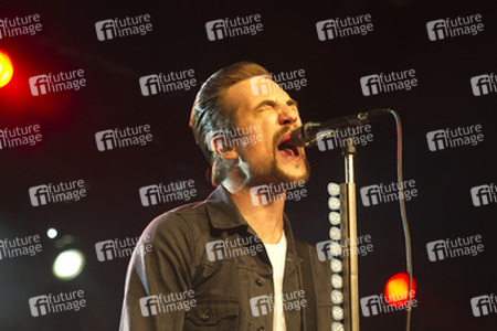 Adam Grahn (Royal Republic)