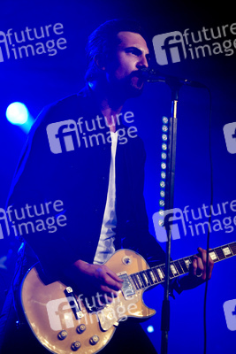 Adam Grahn (Royal Republic)