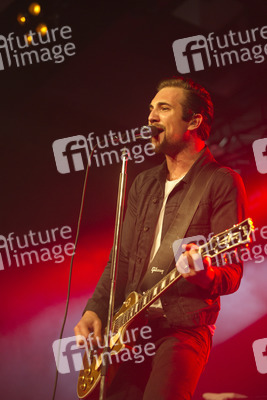 Adam Grahn (Royal Republic)