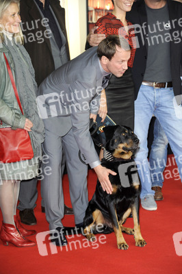 Wotan Wilke Möhring mit Hund Bruno