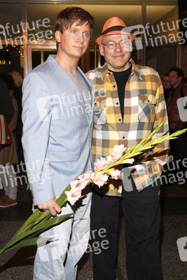 Rosa von Praunheim mit Freund Oliver Sechting