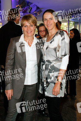 Jutta Kleinschmidt, Cathy O'Dowd