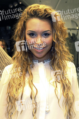 Ronja Hilbig (Queensberry)