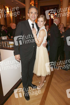 Giulio Ricciarelli, Lisa Martinek