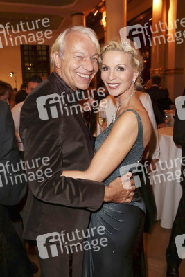 Jo Groebel mit Gattin Grit Weiss