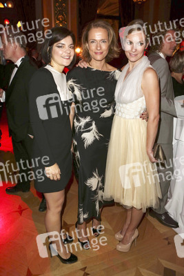 Jasmin Tabatabai, Claudia Michelsen, Lisa Martinek