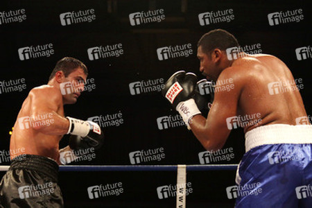 Rakhim 'The Machine' Chakhkiev, Epifanio 'Diamante' Mendoza