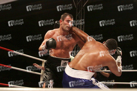 Rakhim 'The Machine' Chakhkiev, Epifanio 'Diamante' Mendoza