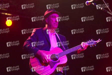 John Watts (Fischer-Z)