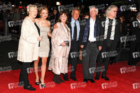 Maggie Smith, Sheridan Smith, Pauline Collins, Tom Courtney, Billy Connolly, Dustin Hoffman