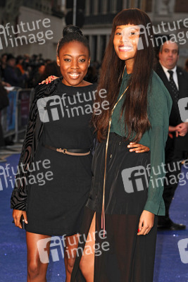 V V Brown mit Begleitung