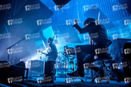 Thom Yorke, Jonny Greenwood (Radiohead)