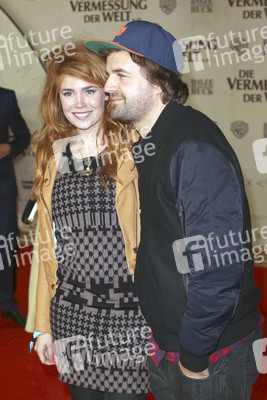 Palina Rojinski, Schowi