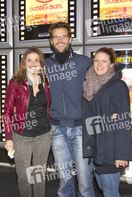 Katharina Wackernagel, Jonas Grosch, Dorothee Swinke