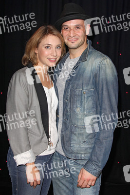 Wietske van Tongeren, Drew Sarich