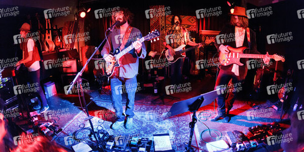 Angus Stone