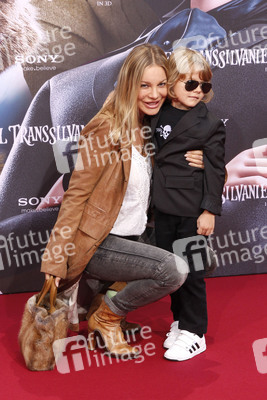 Xenia Seeberg mit Sohn Phelias Martinek