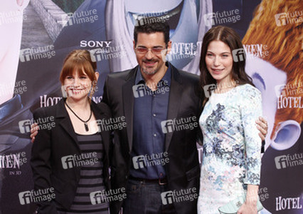 Josefine Preuß, Rick Kavanian, Nora von Waldstätten