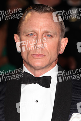 Daniel Craig